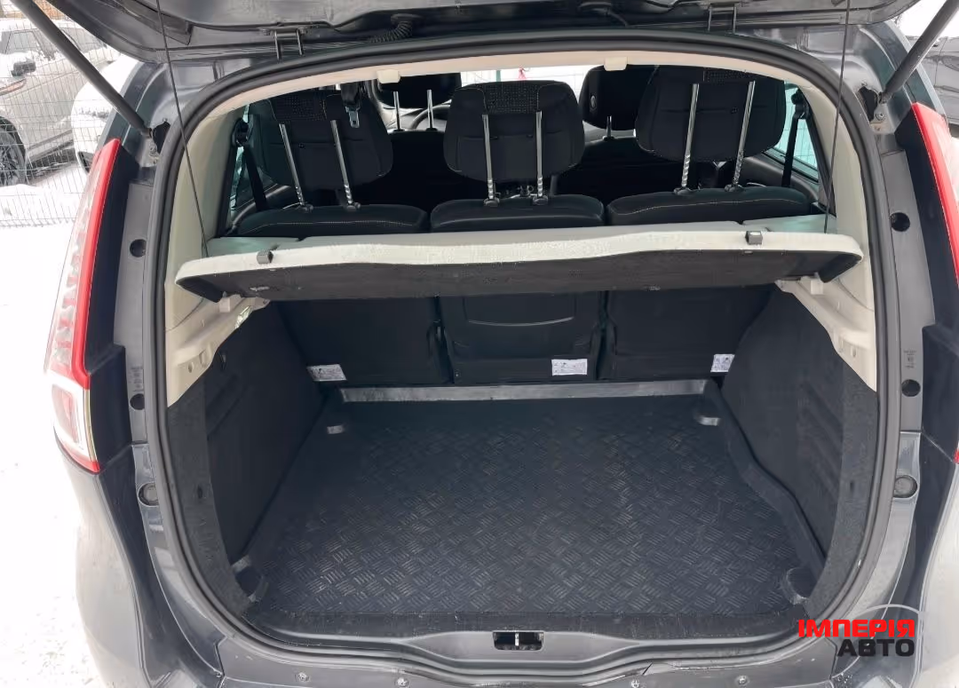 Renault Megane - фото 6