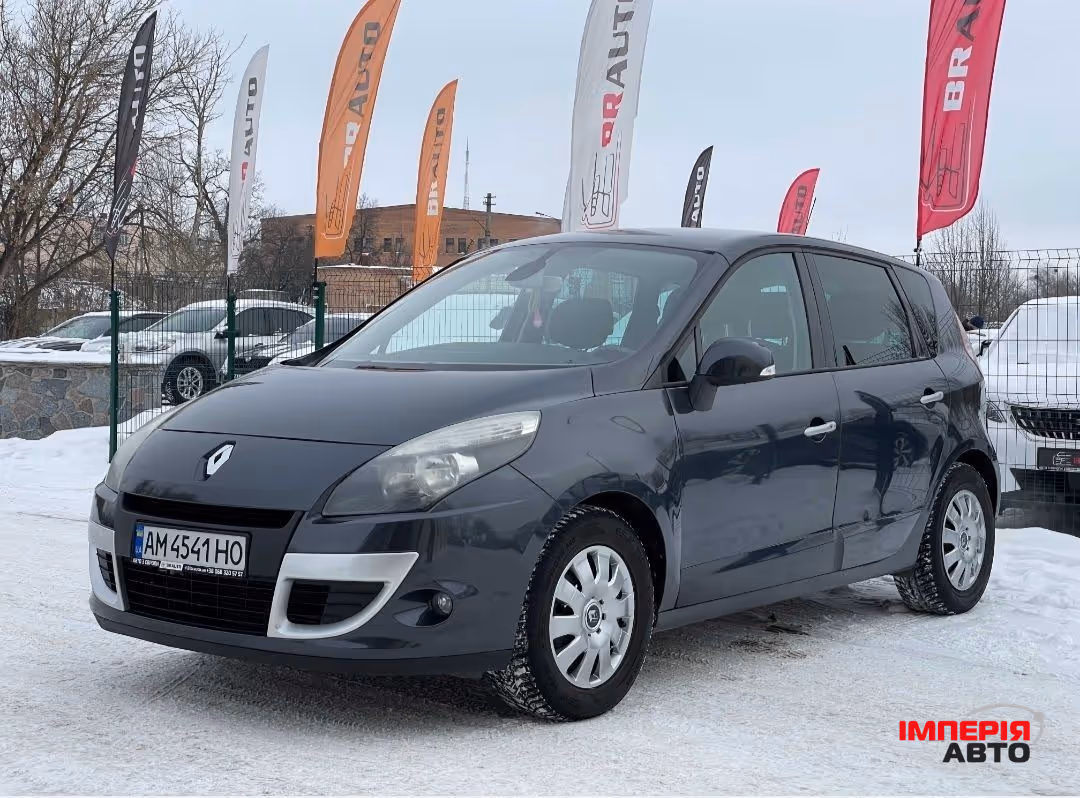 Renault Megane - фото 2