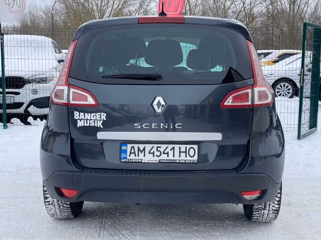 Renault Megane - фото 4