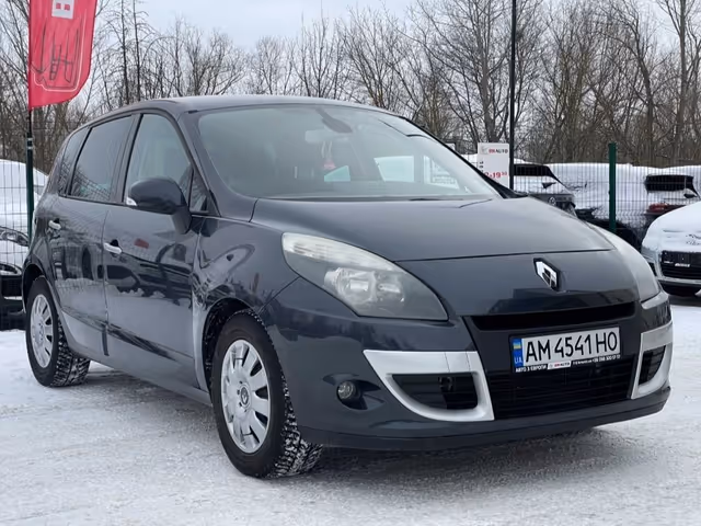 Renault Megane - фото 3