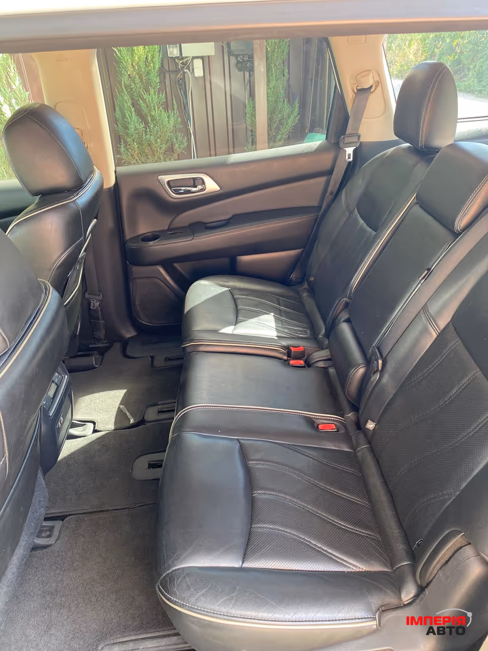 Nissan Pathfinder - фото 8