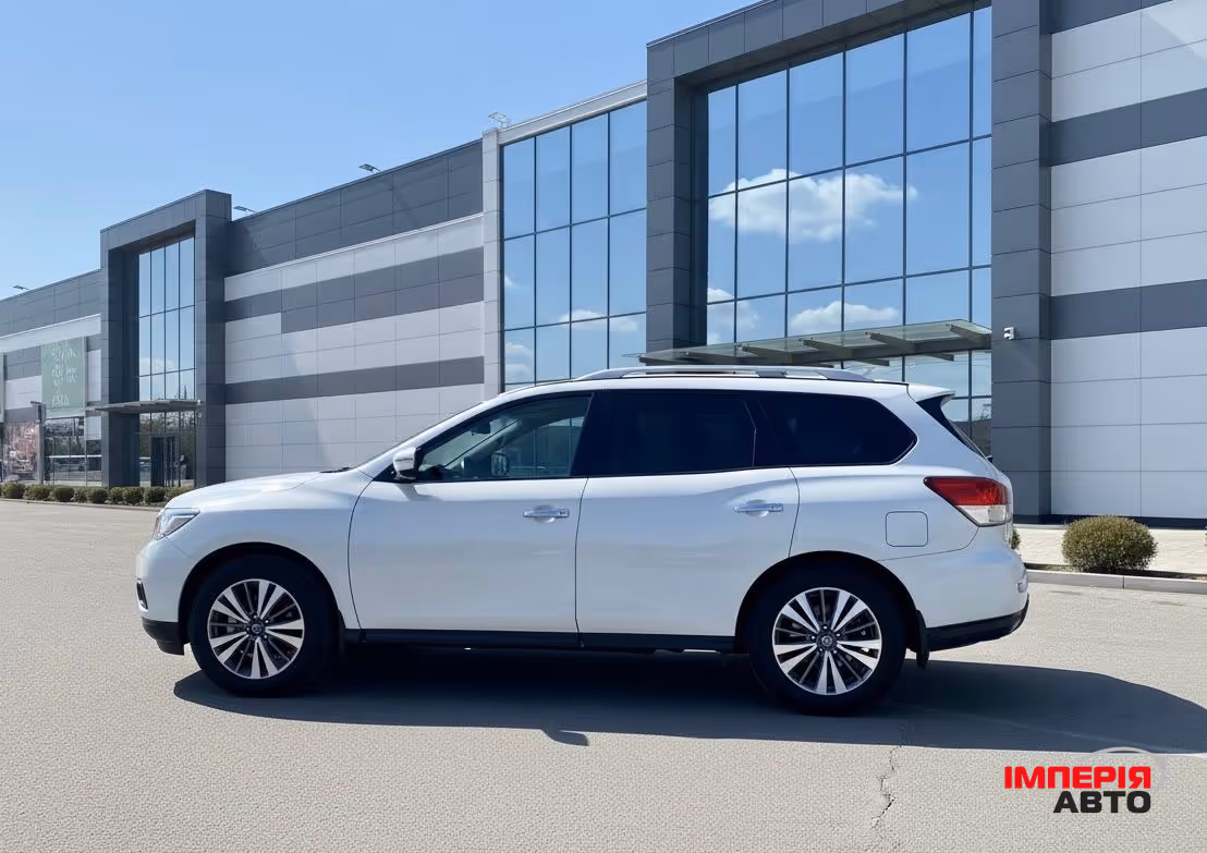 Nissan Pathfinder - фото 5