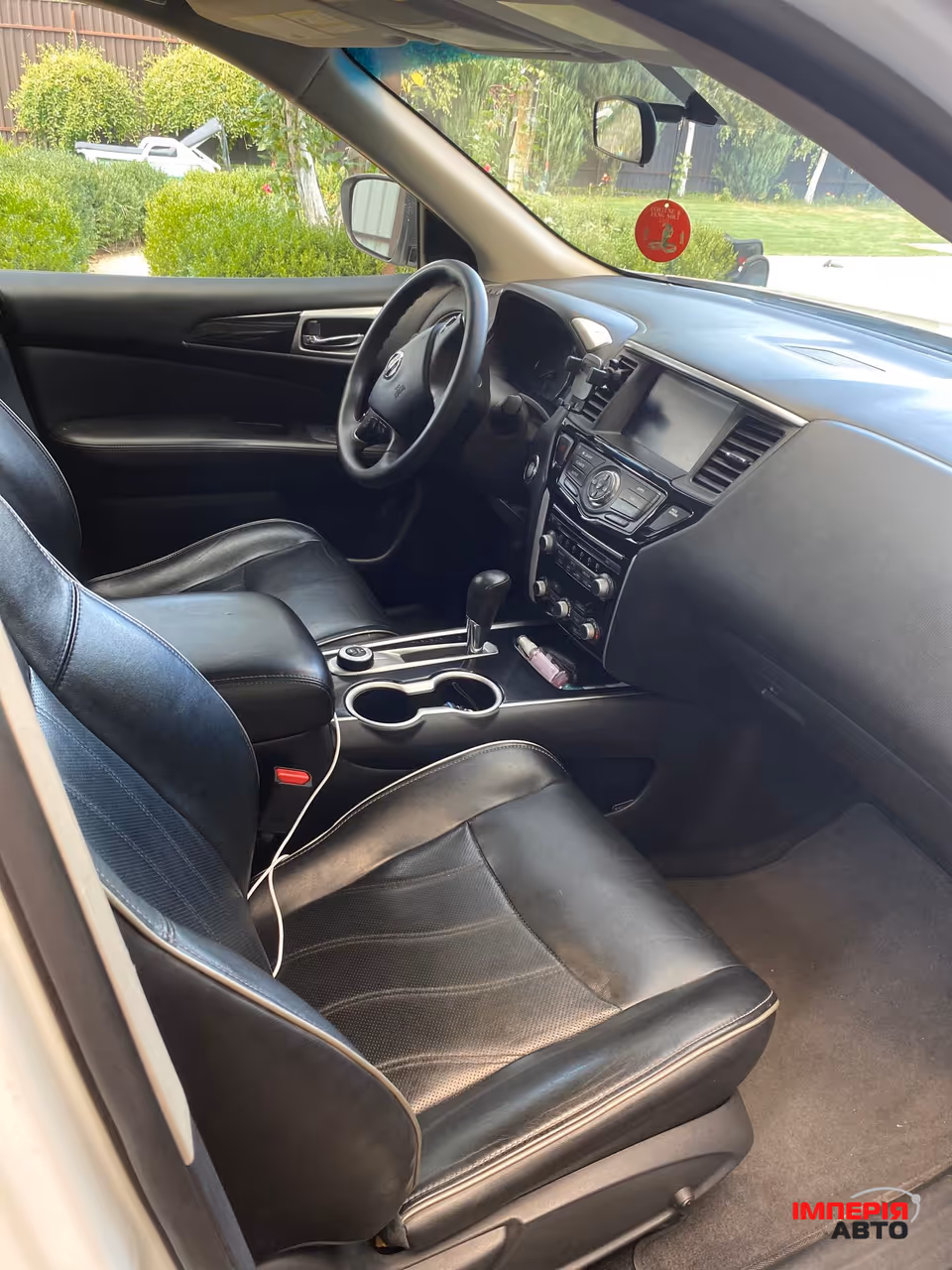 Nissan Pathfinder - фото 6
