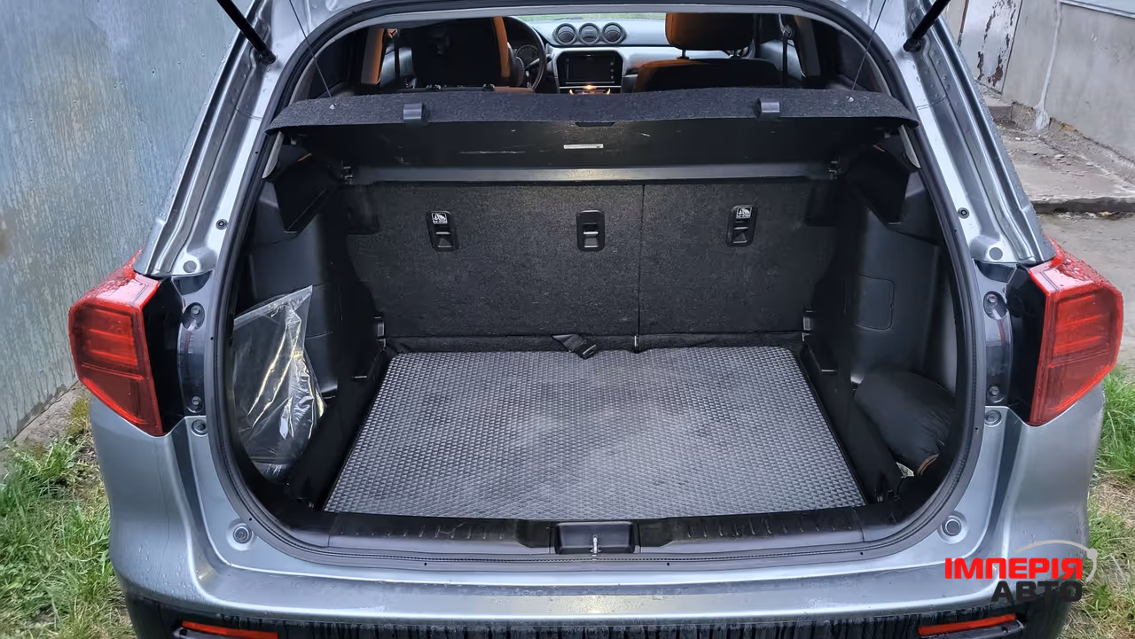 Suzuki Vitara - фото 8
