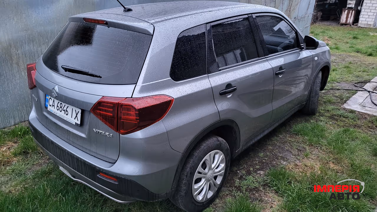 Suzuki Vitara - фото 4