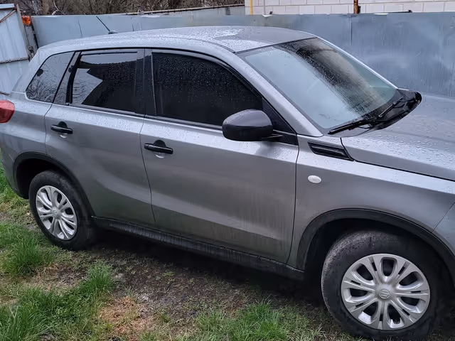 Suzuki Vitara - фото 5