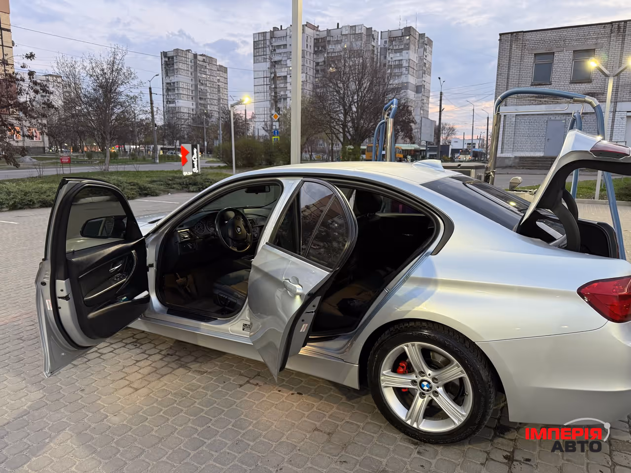 BMW 3 серії - фото 9