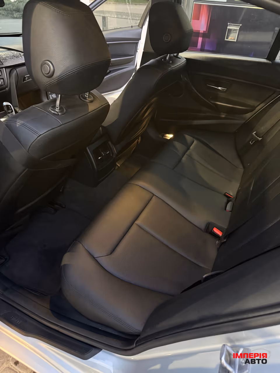 BMW 3 серії - фото 7