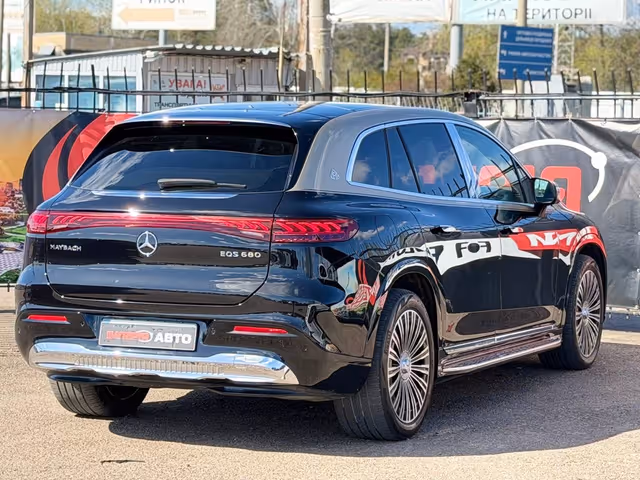 Mercedes-Benz Maybach EQS SUV - фото 5