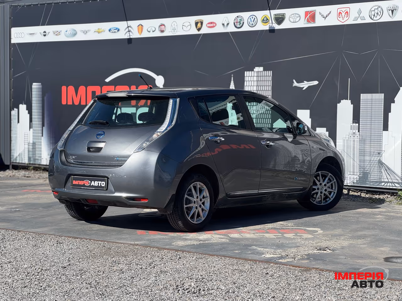 Nissan Leaf - фото 6