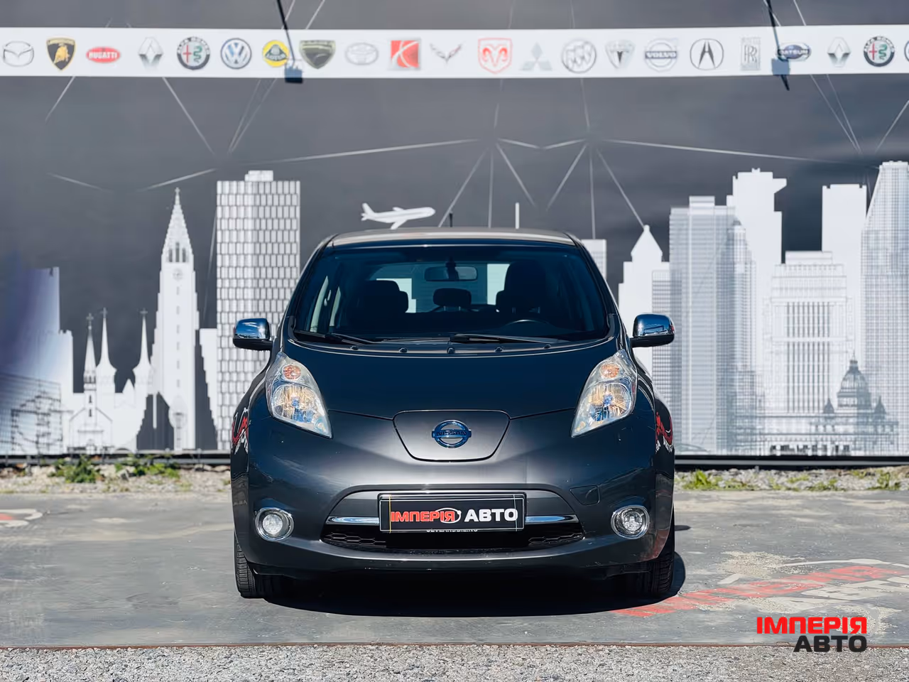 Nissan Leaf - фото 2