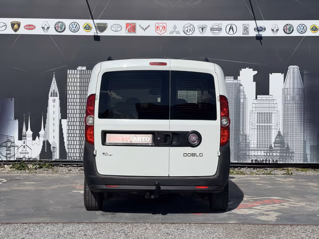 Fiat Doblo - фото 4
