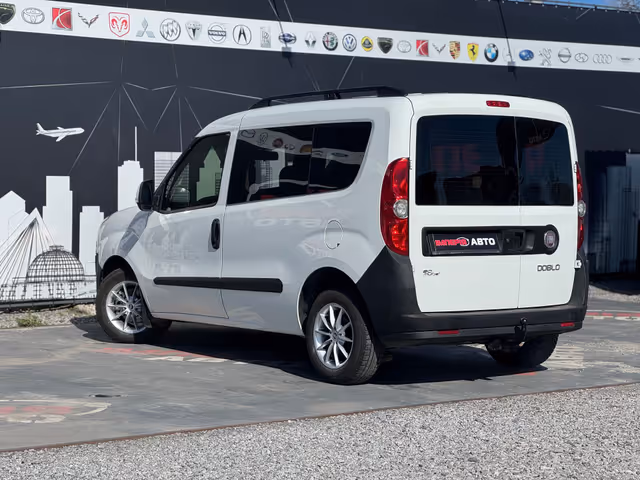 Fiat Doblo - фото 5
