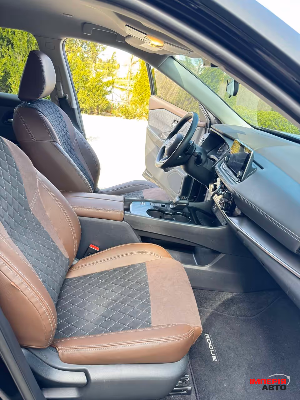 Nissan Rogue - фото 12