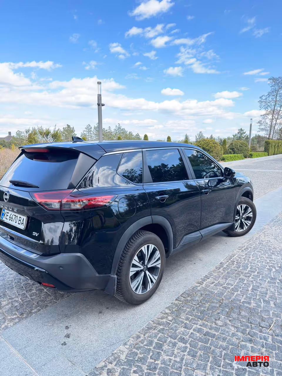Nissan Rogue - фото 4