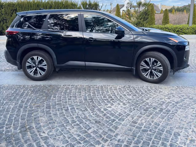 Nissan Rogue - фото 3