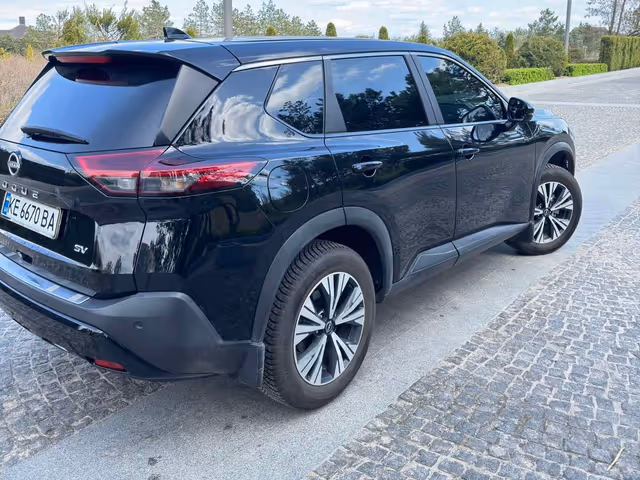 Nissan Rogue - фото 4
