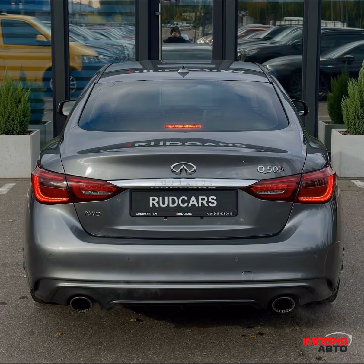 Infiniti Q50 - фото 3