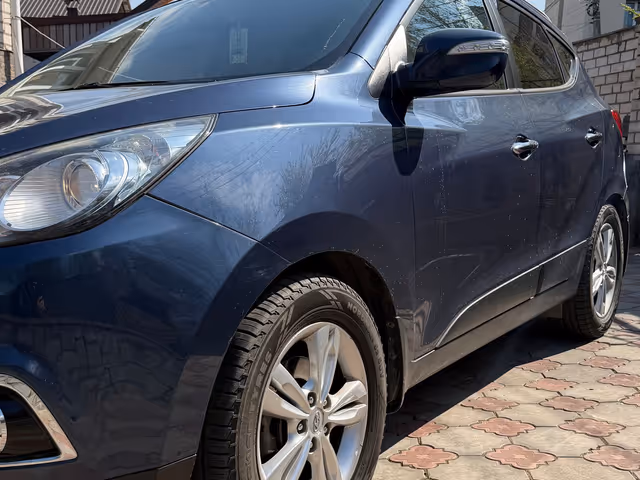 Hyundai ix35 - фото 2