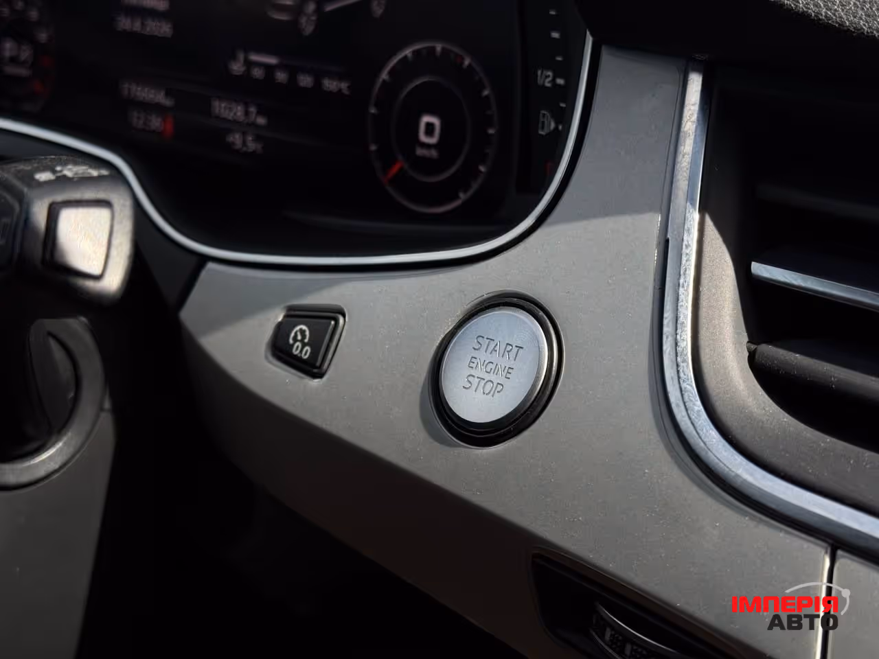 Audi Q7 - фото 95