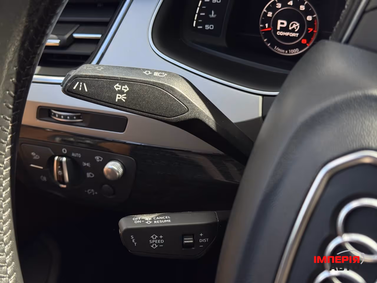 Audi Q7 - фото 52