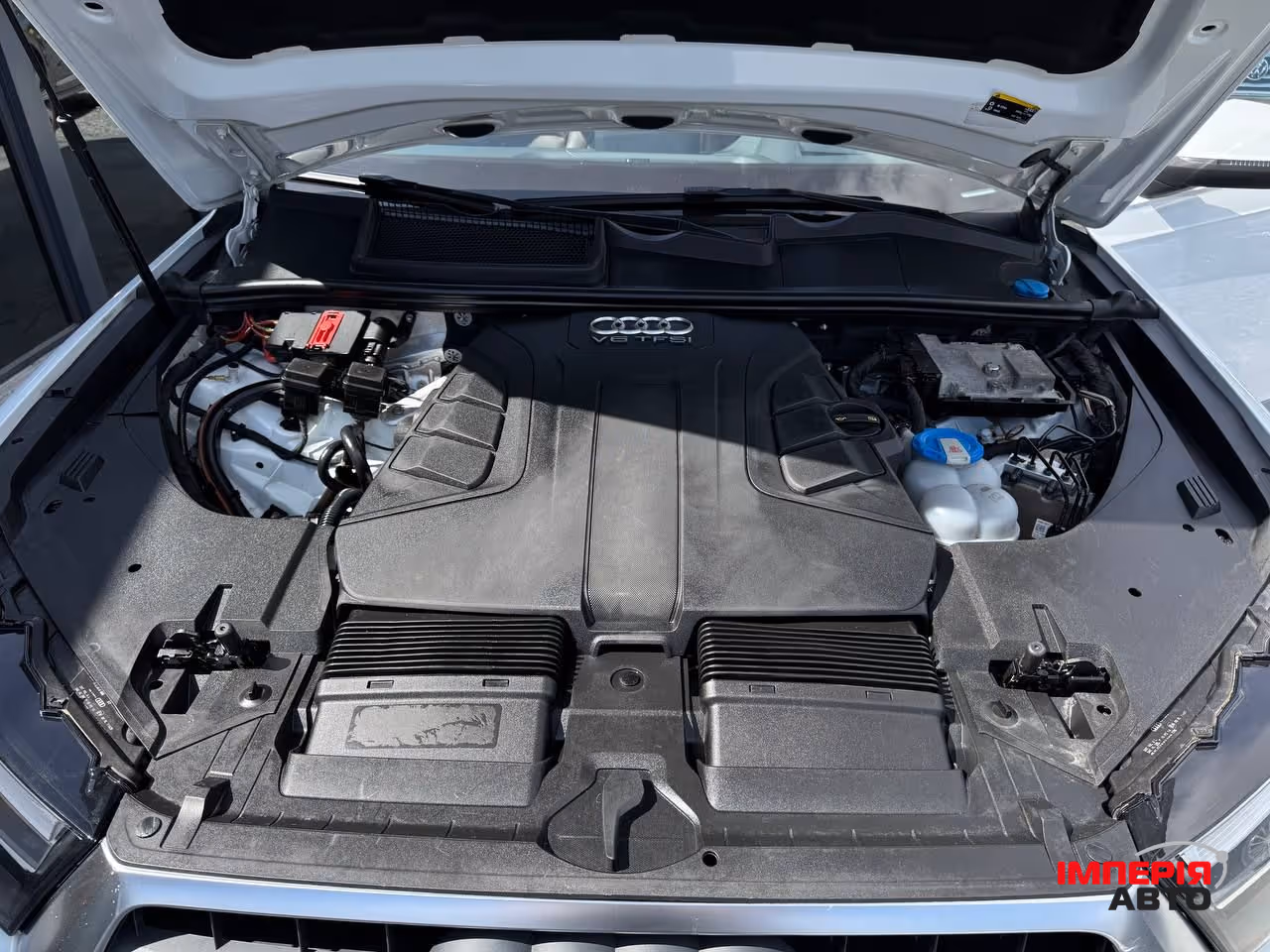Audi Q7 - фото 97