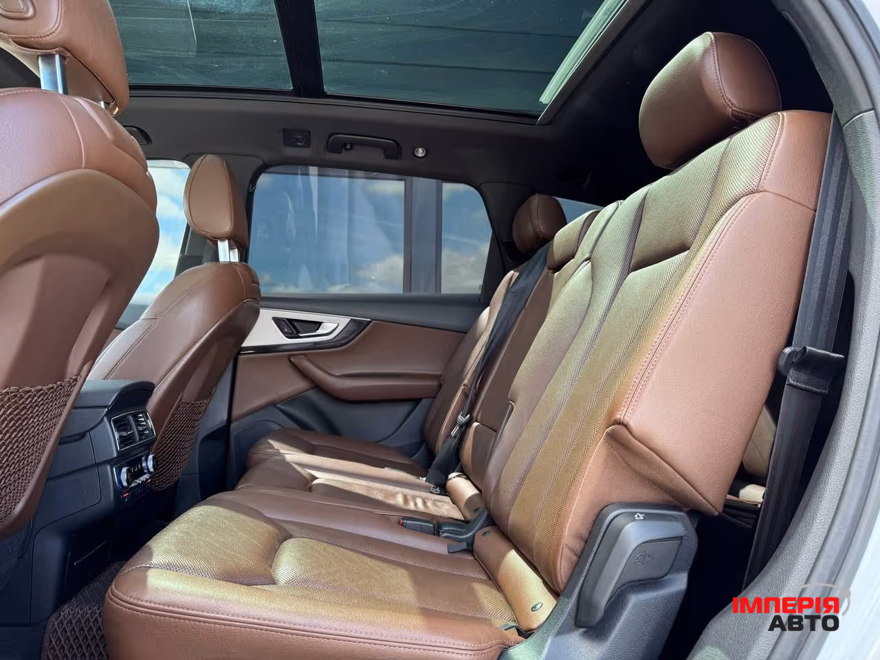 Audi Q7 - фото 60