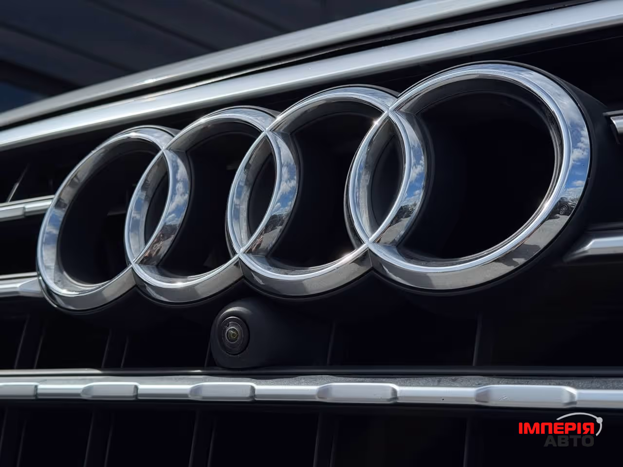 Audi Q7 - фото 5