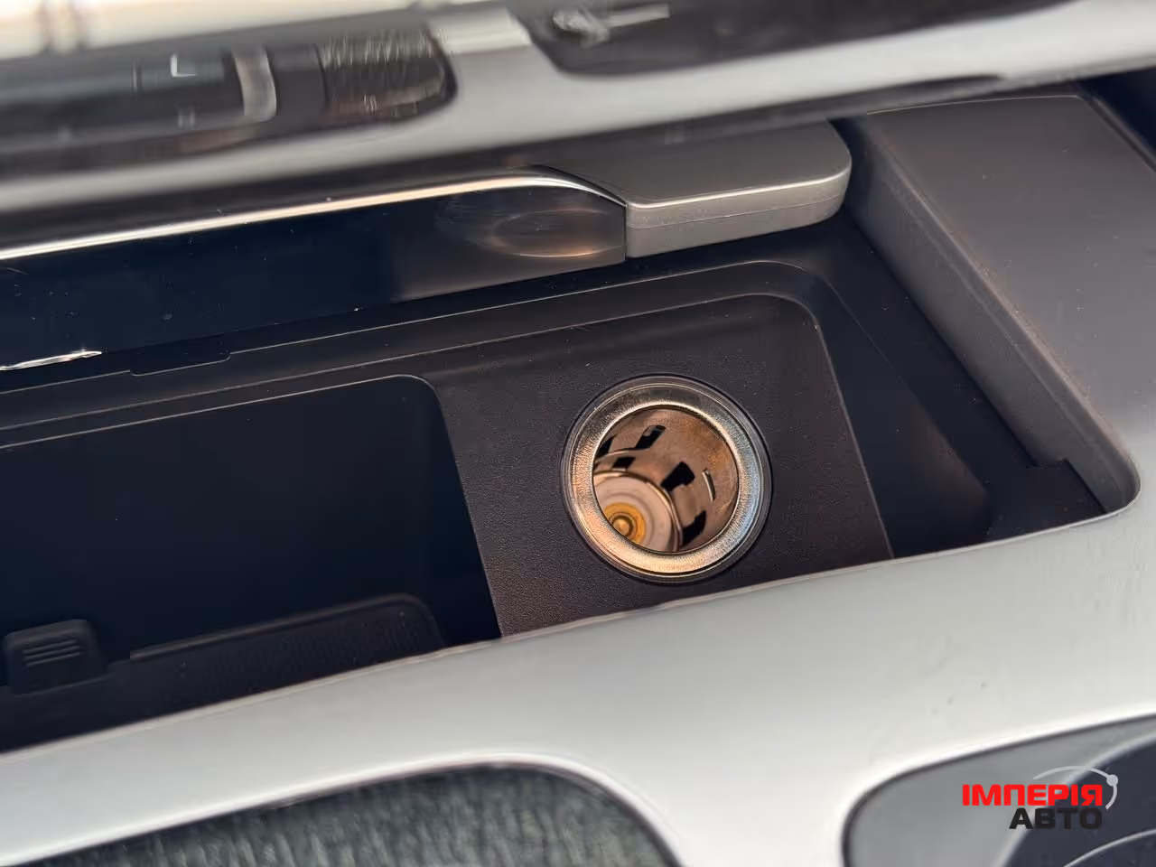 Audi Q7 - фото 48