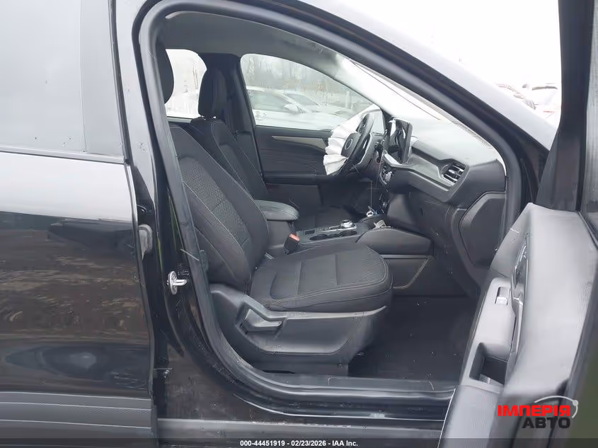 Ford Escape - фото 7