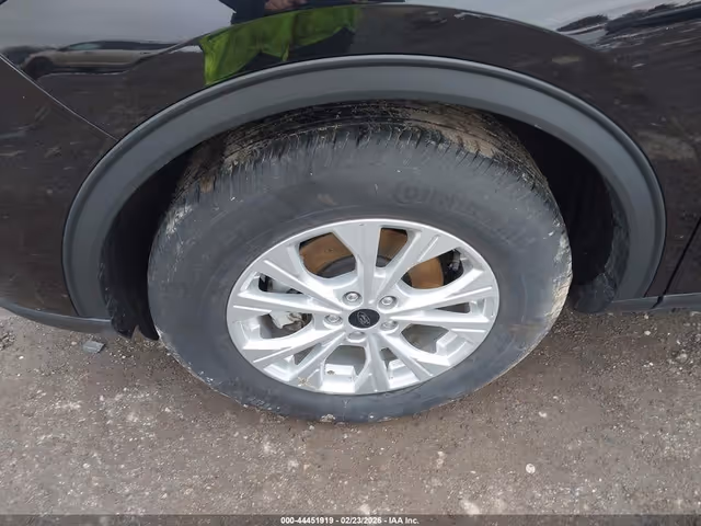 Ford Escape - фото 5