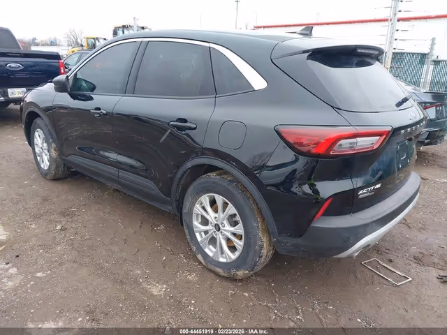 Ford Escape - фото 4