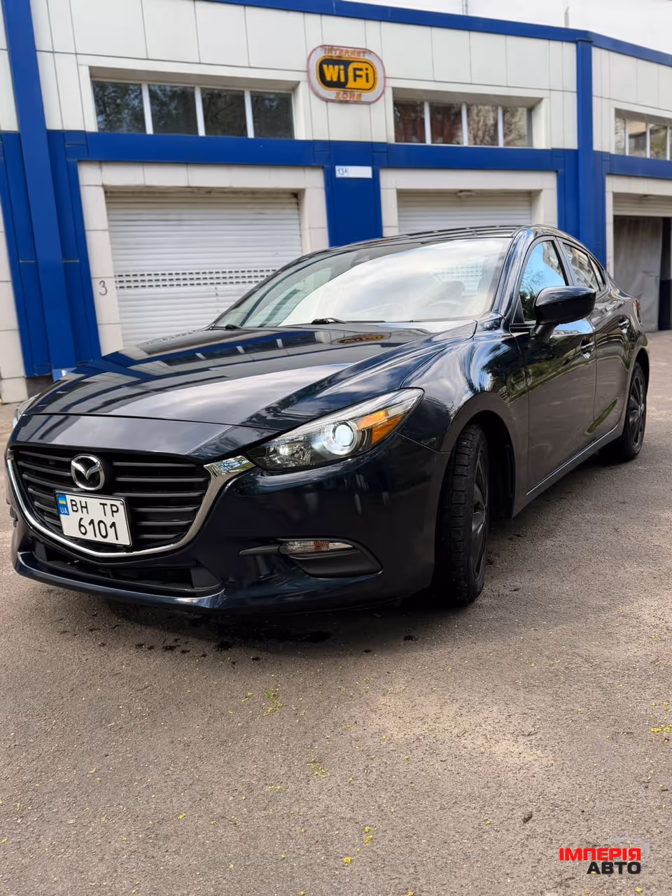 Mazda 3 - фото 9