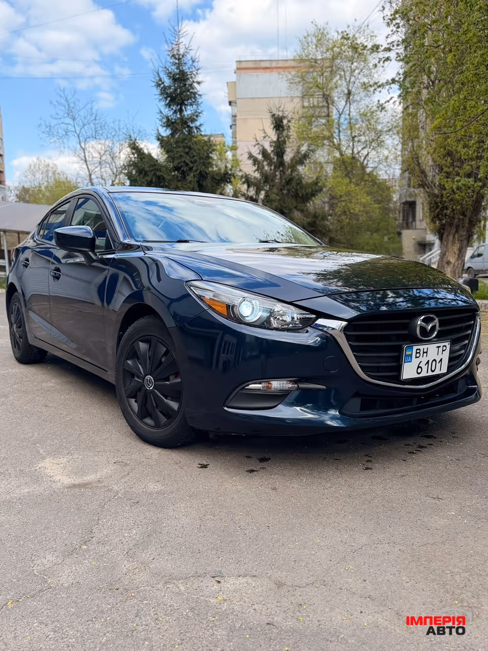 Mazda 3 - фото 1