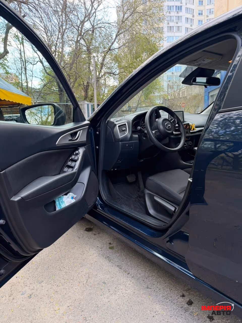 Mazda 3 - фото 3