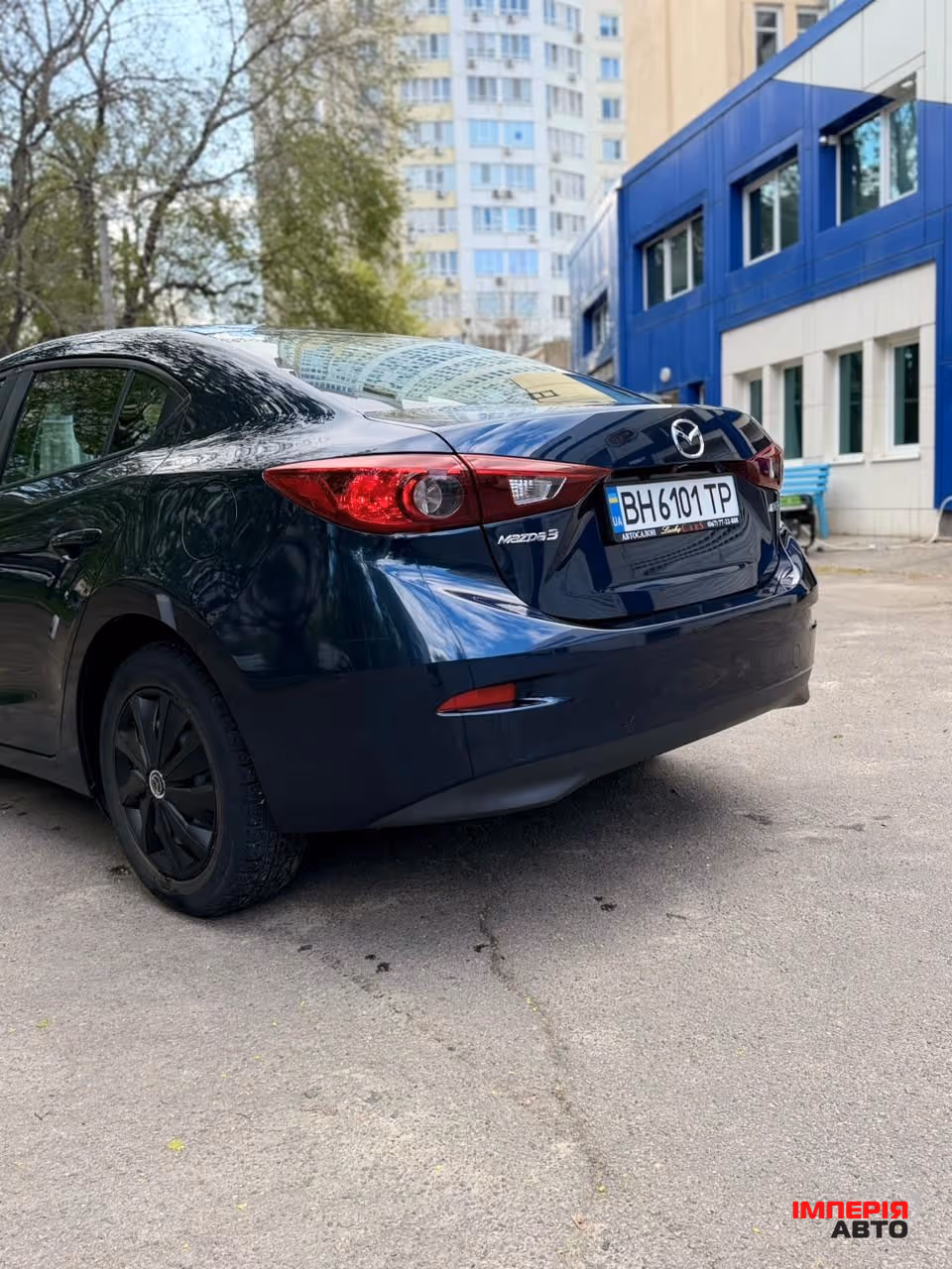 Mazda 3 - фото 4