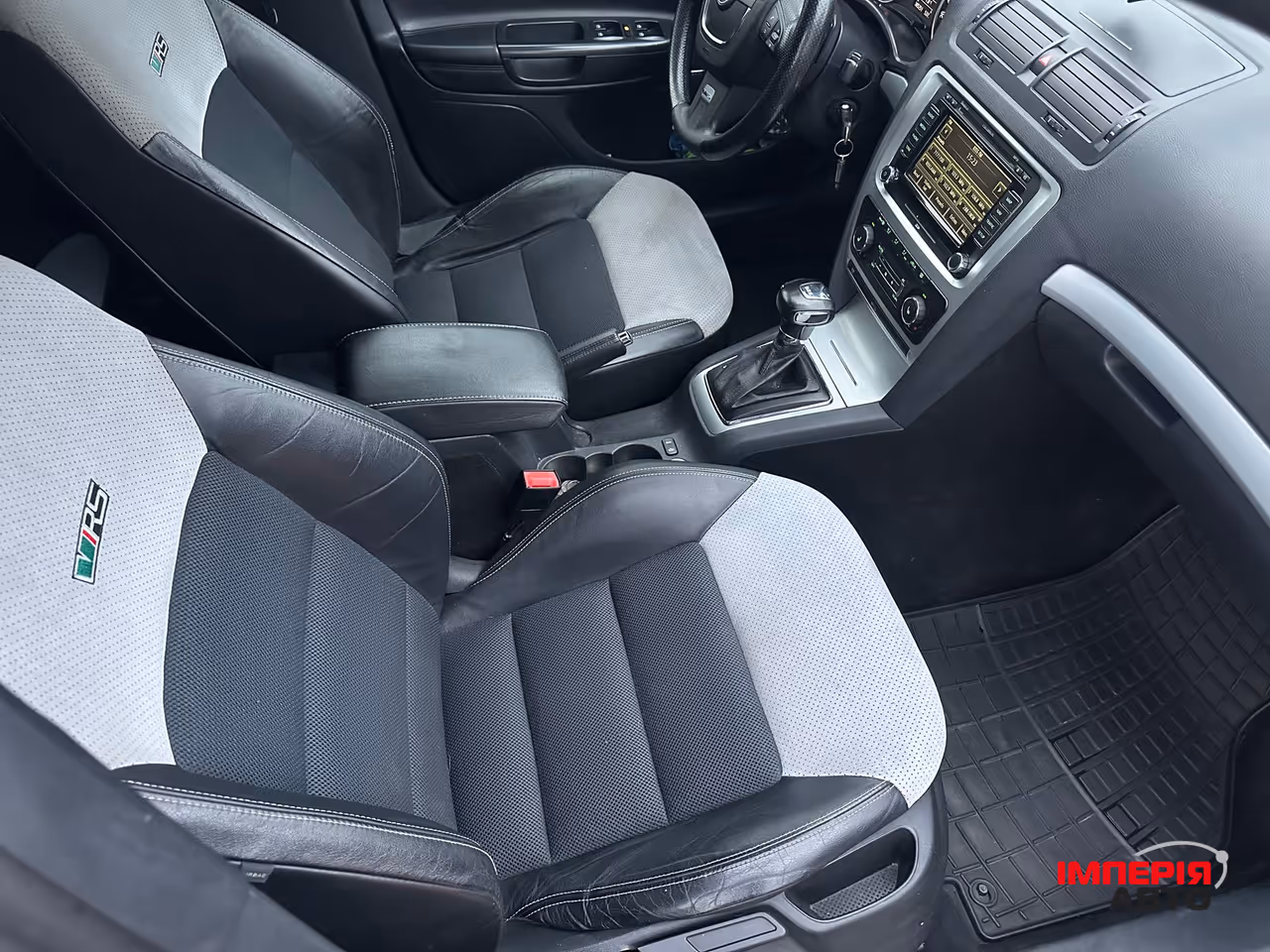 Skoda Octavia RS - фото 13