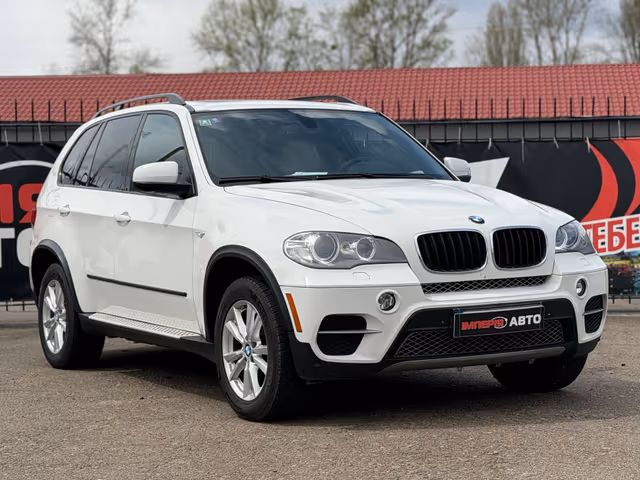 BMW X5 - фото 5