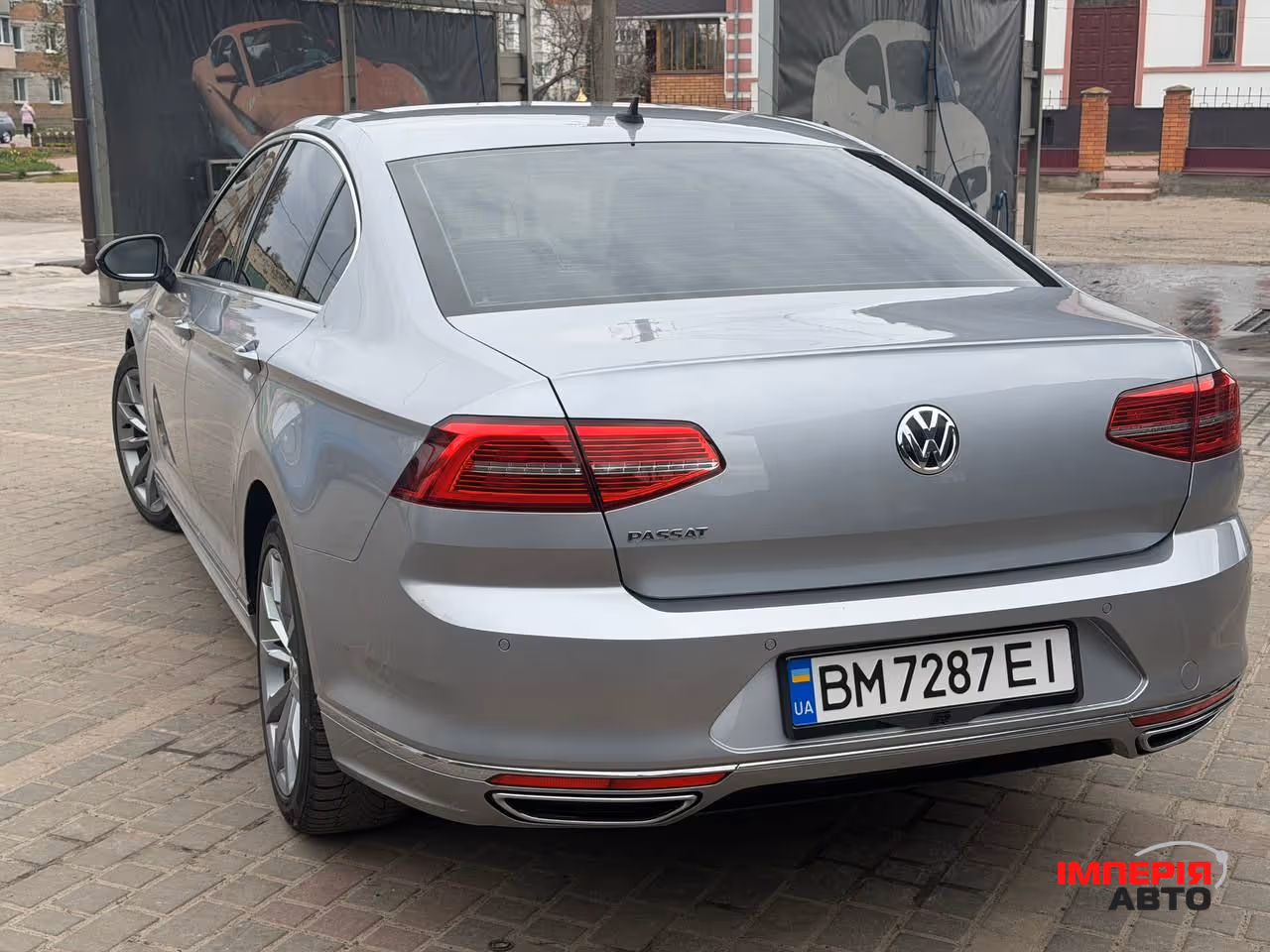 Volkswagen Passat - фото 3