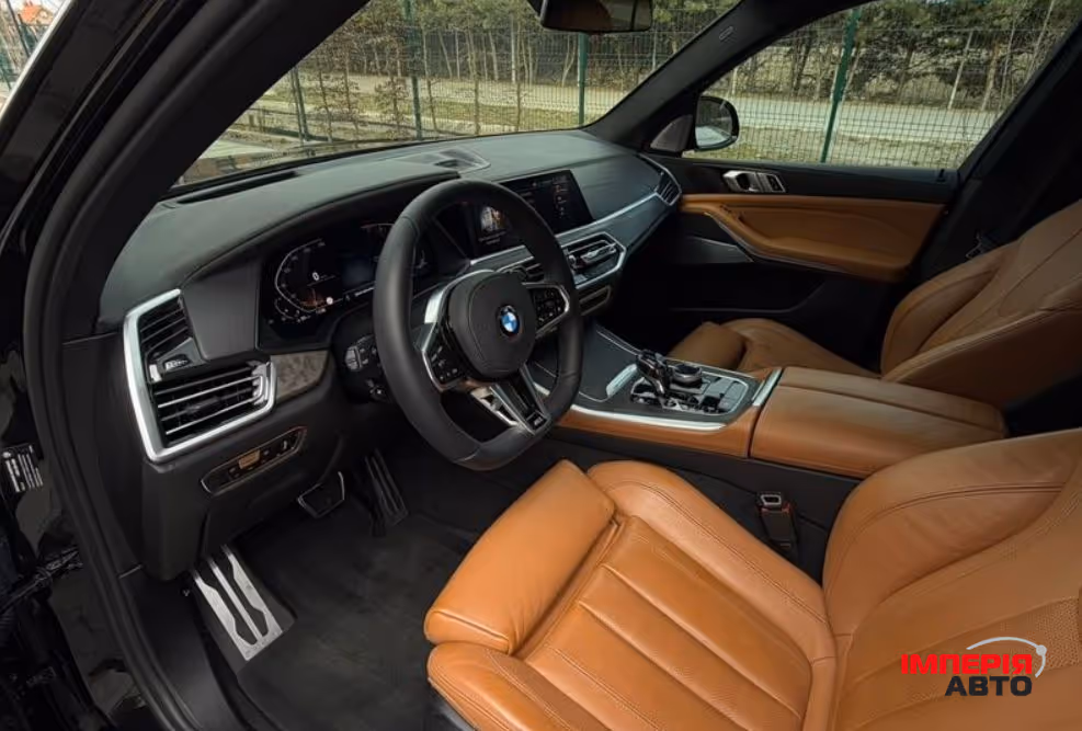 BMW X5 - фото 9