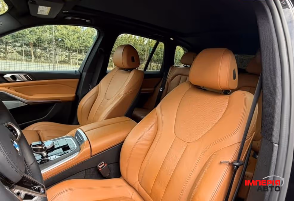 BMW X5 - фото 10