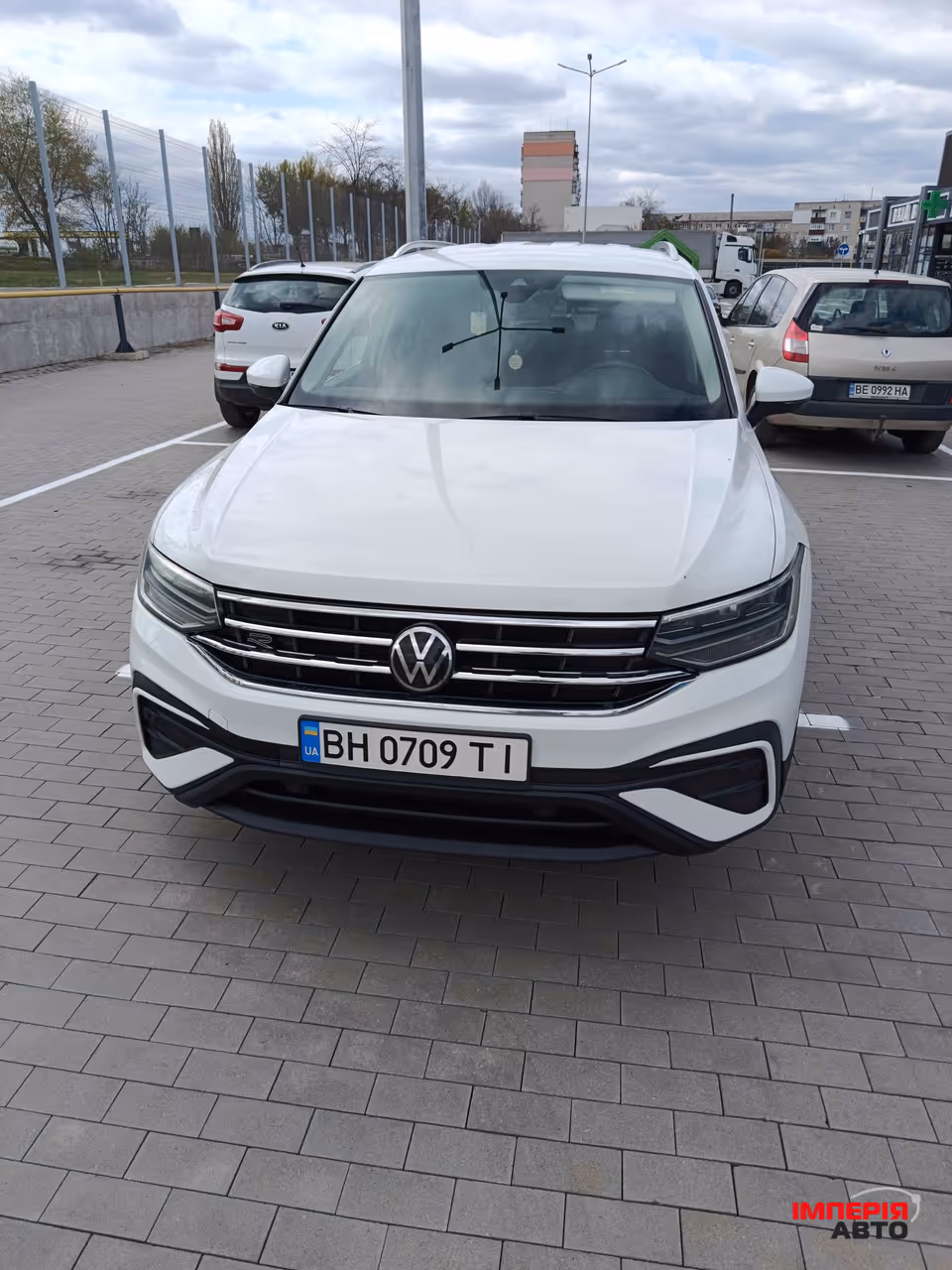 Volkswagen Tiguan - фото 14