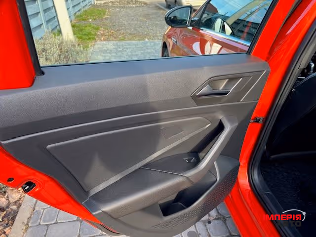 Volkswagen Jetta - фото 17