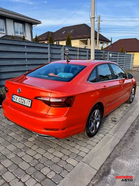 Volkswagen Jetta - фото 5