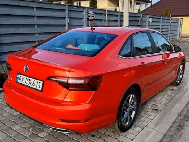 Volkswagen Jetta - фото 5