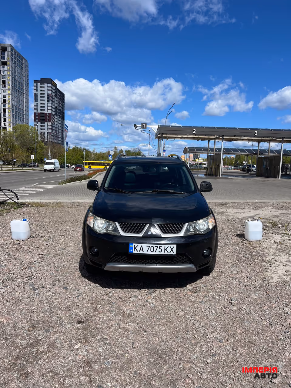 Mitsubishi Outlander - фото 2
