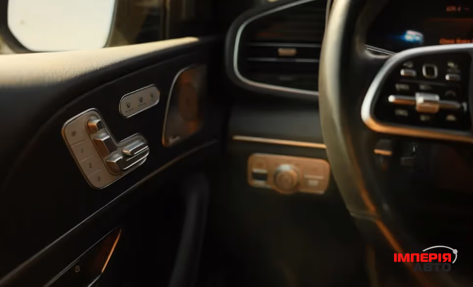 Mercedes-Benz GLE - фото 14