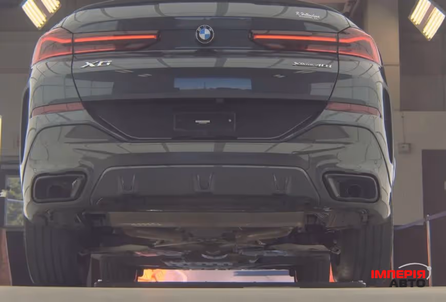 BMW X6 - фото 6