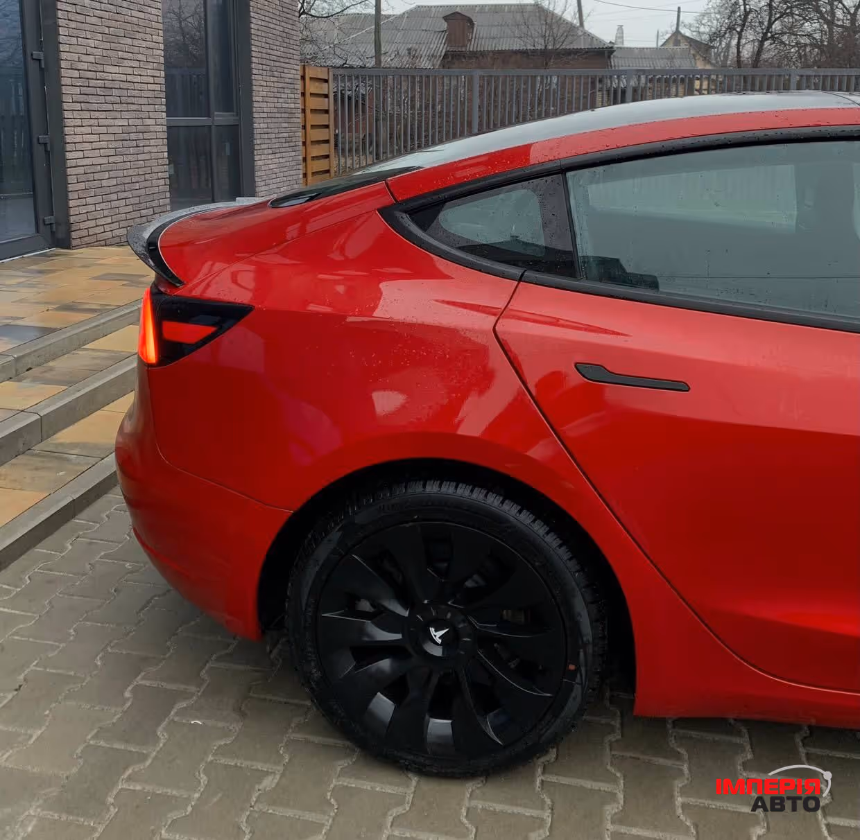 Tesla Model 3 - фото 7