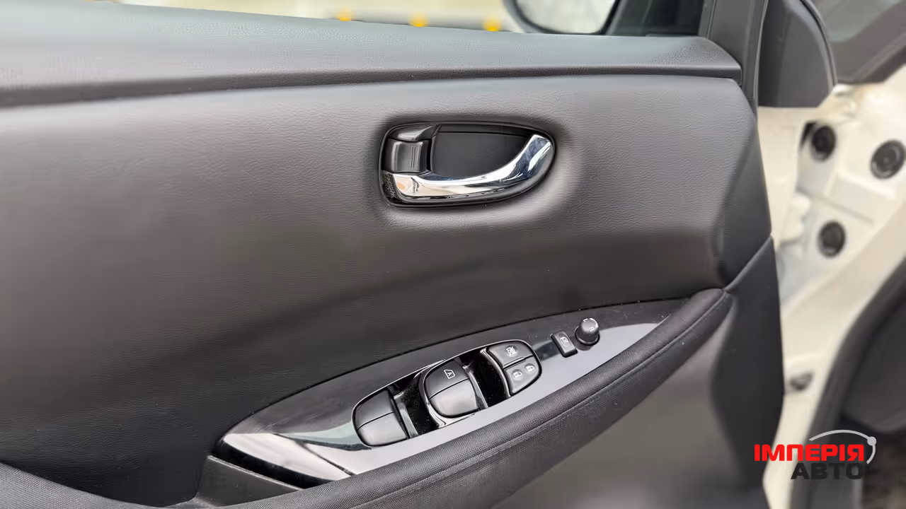Nissan Leaf - фото 21